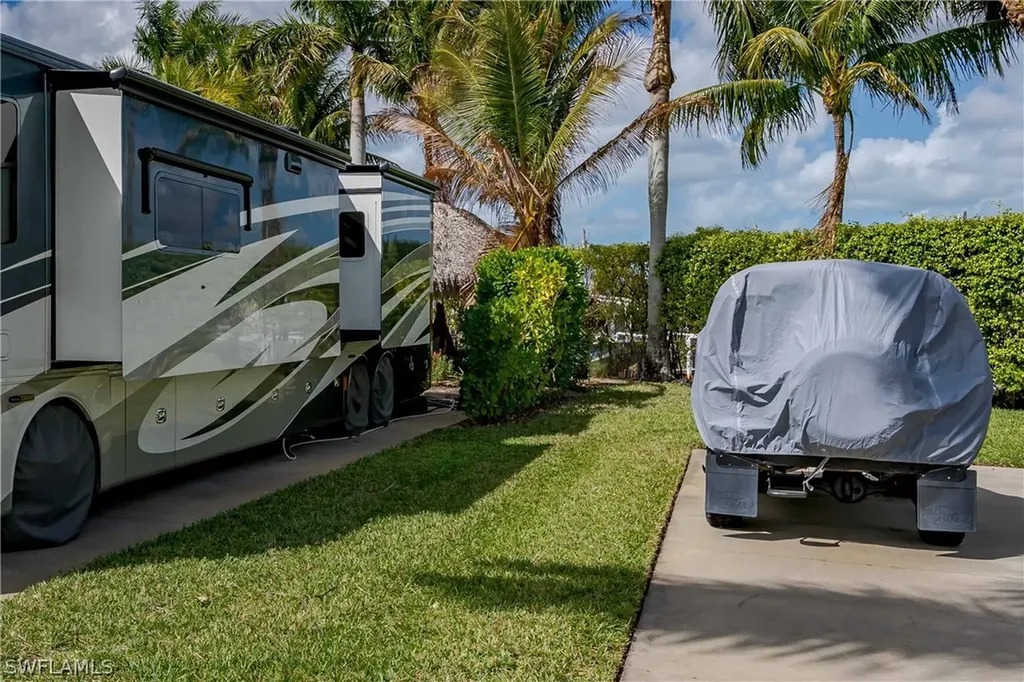 13399 Snook Circle Naples FL 34114