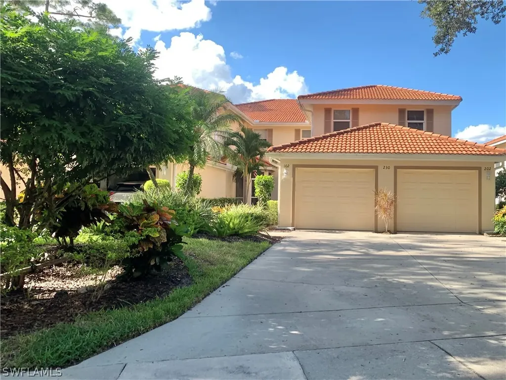 230 Robin Hood Circle Naples FL 34104