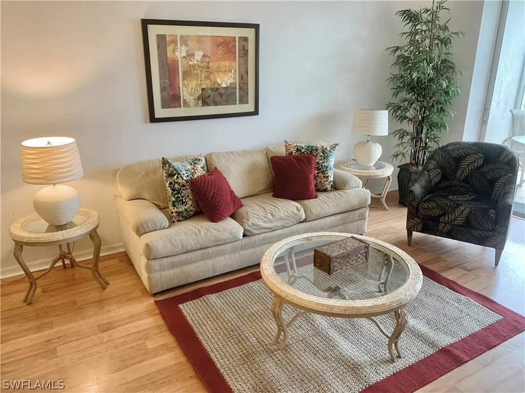 230 Robin Hood Circle Naples FL 34104