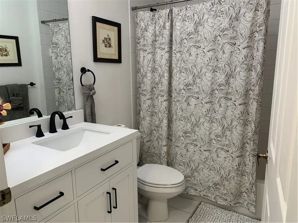230 Robin Hood Circle Naples FL 34104