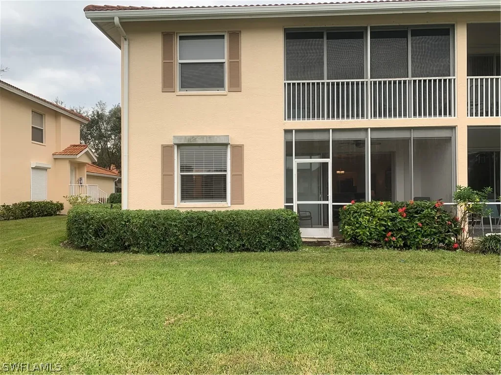 230 Robin Hood Circle Naples FL 34104