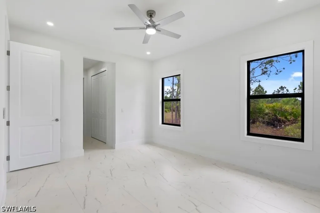 4371 70th Avenue NE Naples FL 34120