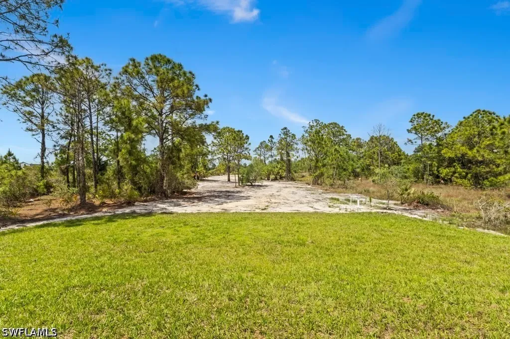 4371 70th Avenue NE Naples FL 34120