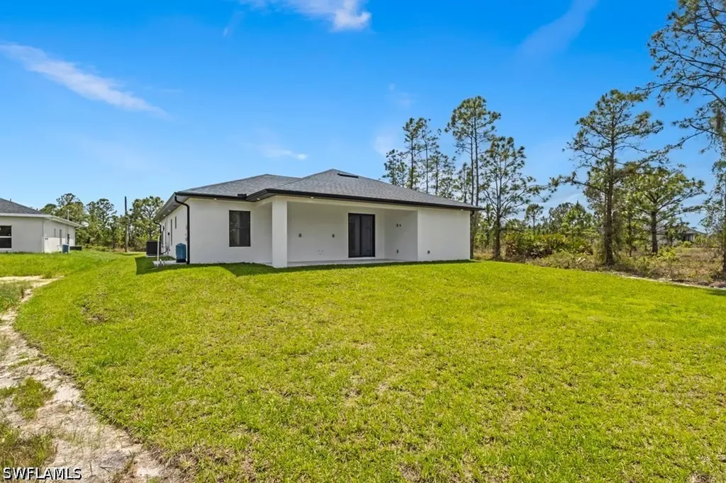 4371 70th Avenue NE Naples FL 34120