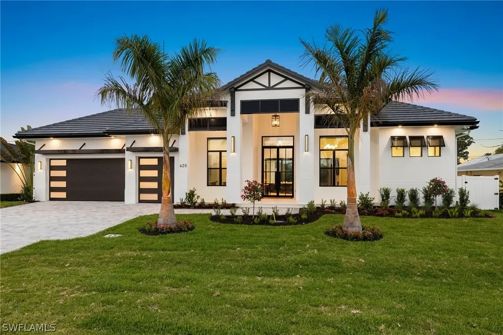 620 94th Avenue N Naples FL 34108