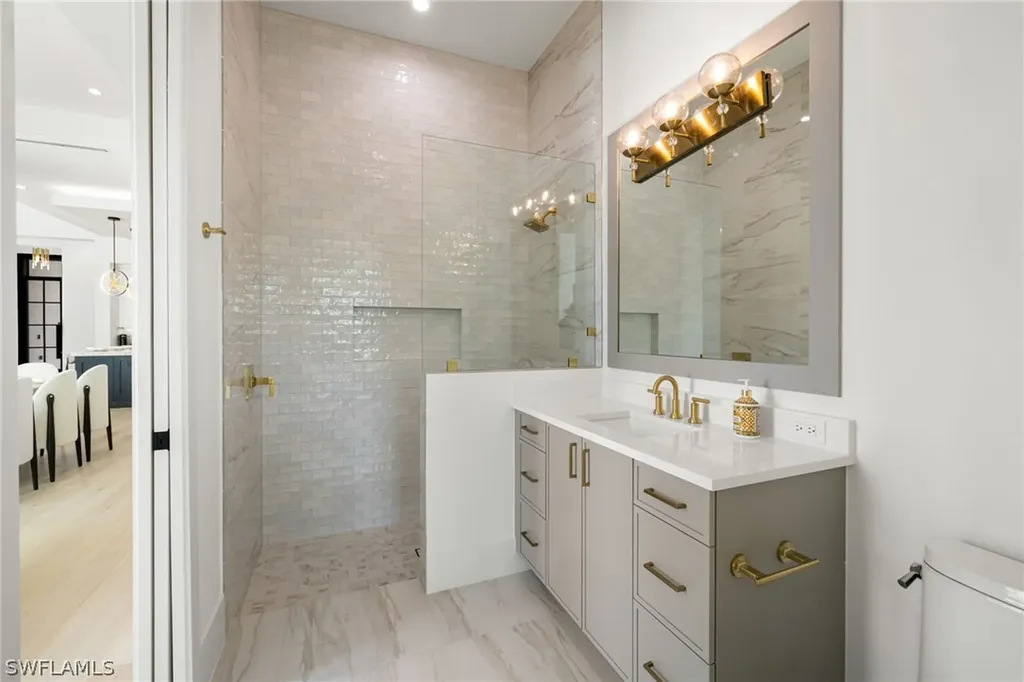 620 94th Avenue N Naples FL 34108
