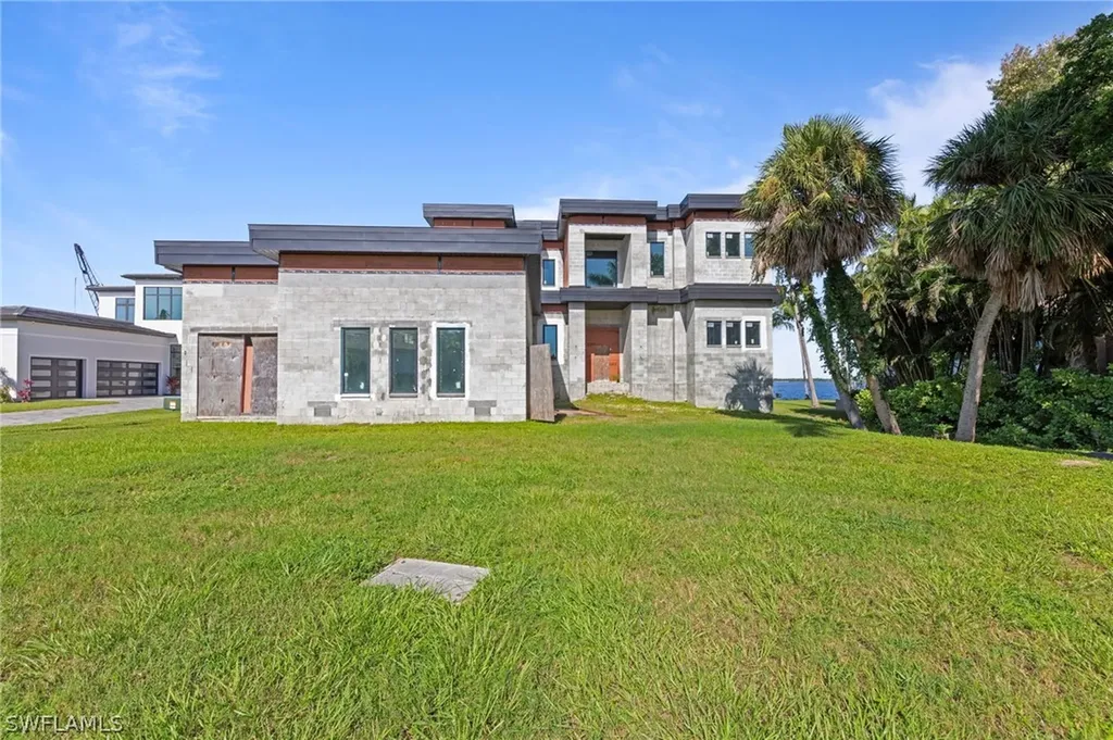 1211 Caloosa Point Fort Myers FL 33901