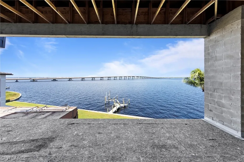 1211 Caloosa Point Fort Myers FL 33901