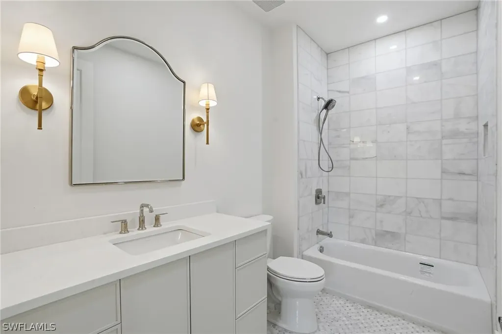 732 12th Street N Naples FL 34102