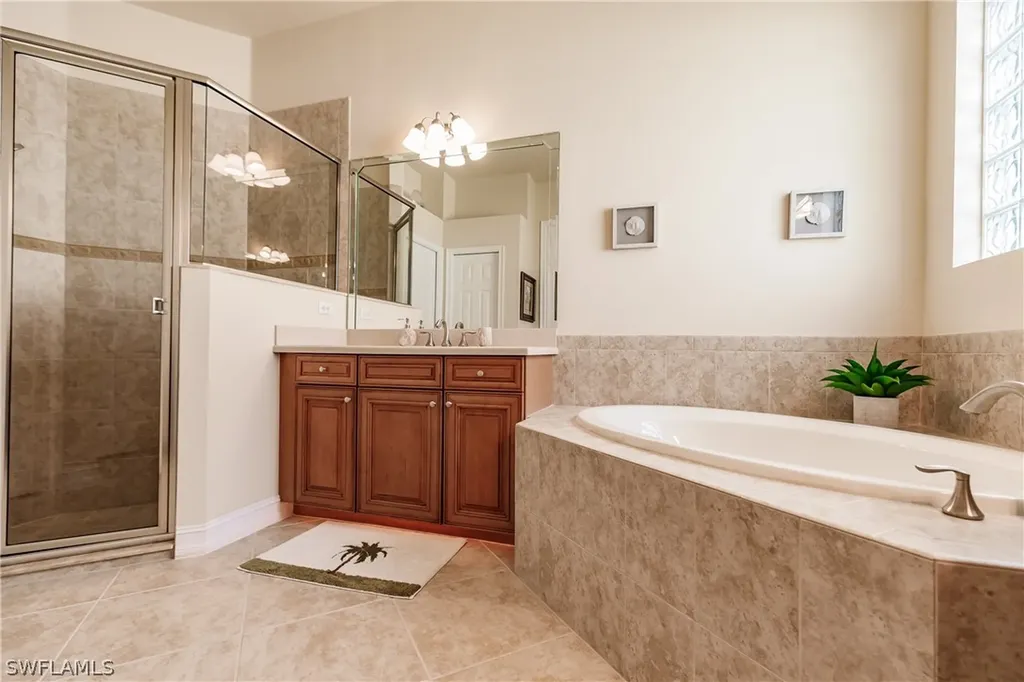 10381 Heritage Bay Boulevard Naples FL 34120
