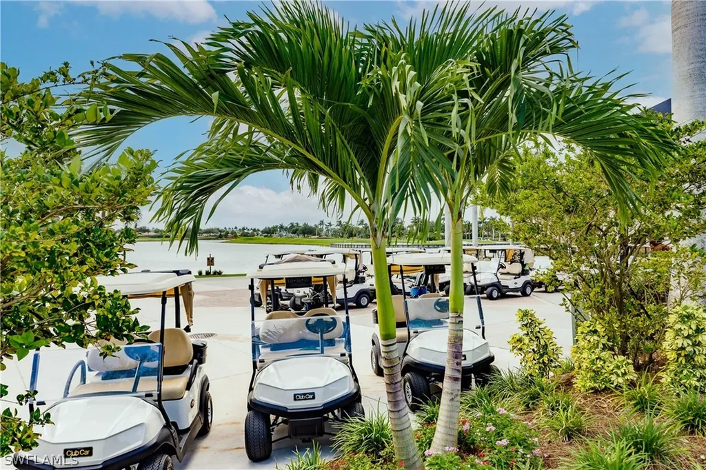 10381 Heritage Bay Boulevard Naples FL 34120