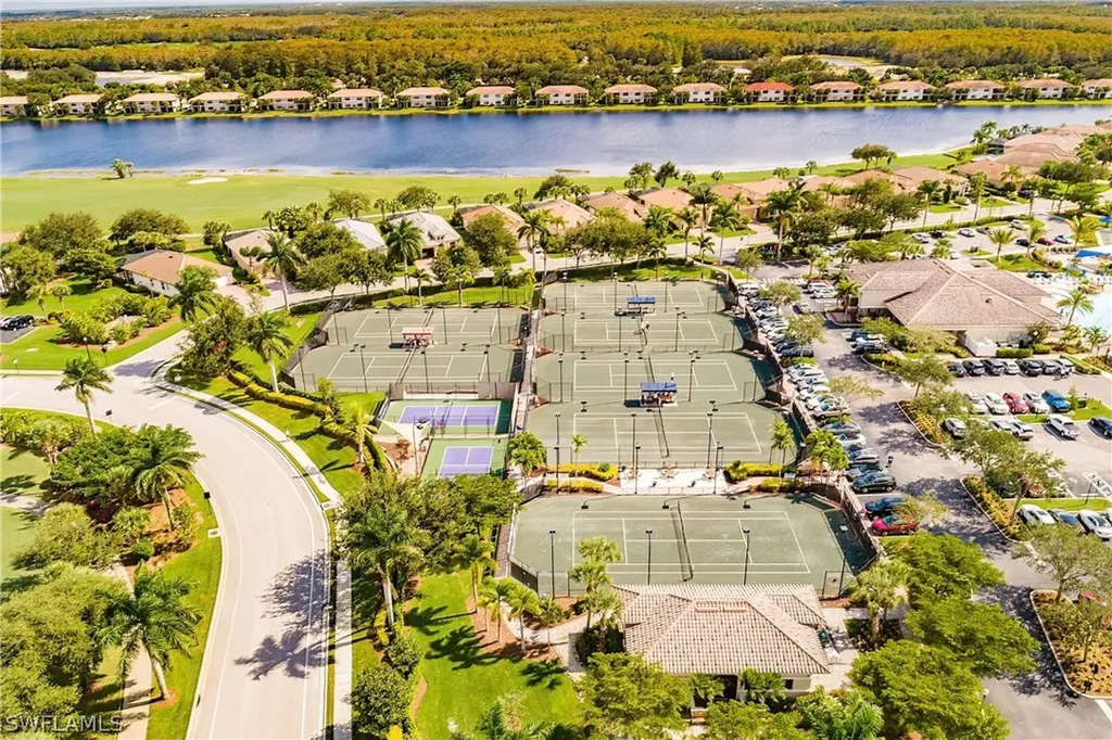 10381 Heritage Bay Boulevard Naples FL 34120