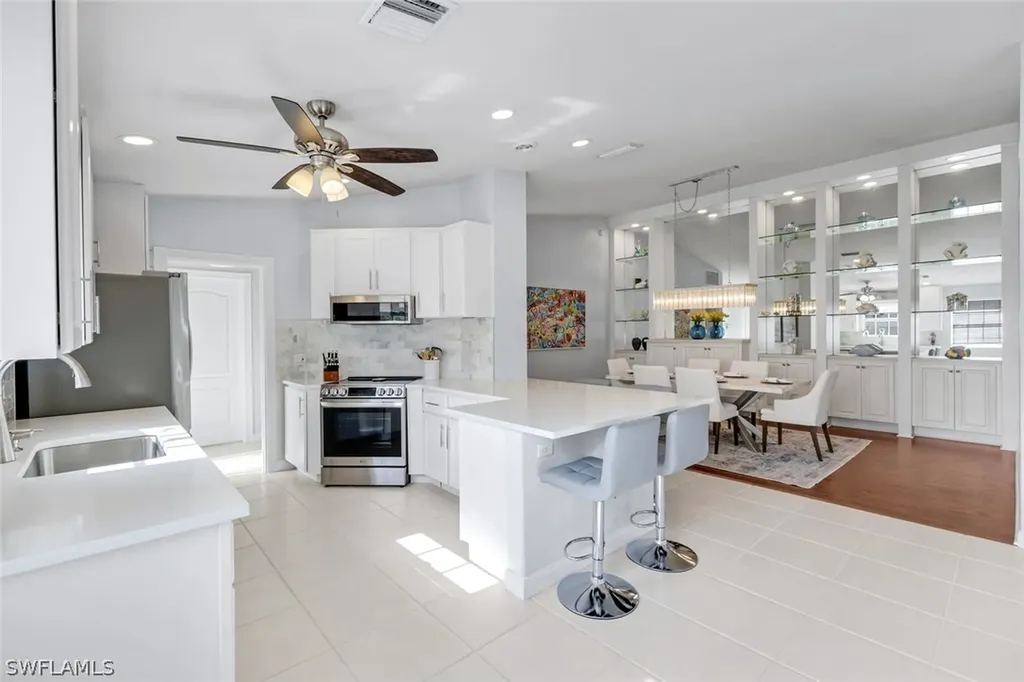 4272 Redonda Lane Naples FL 34119
