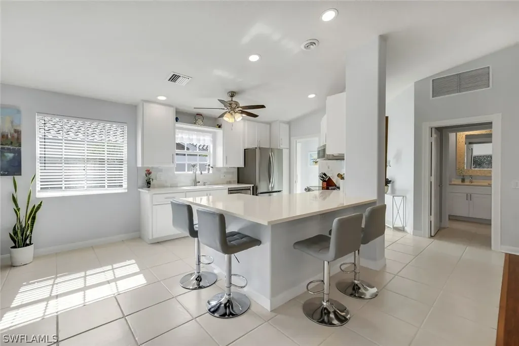 4272 Redonda Lane Naples FL 34119