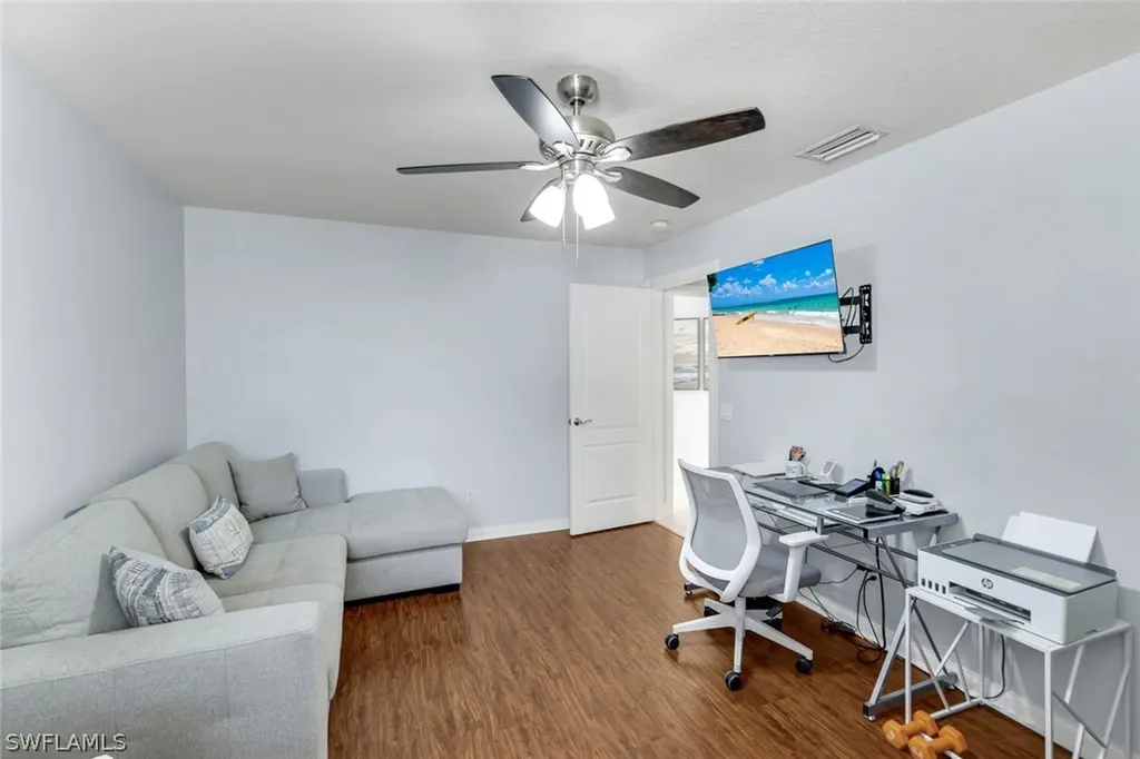 4272 Redonda Lane Naples FL 34119
