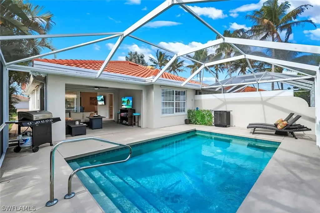 4272 Redonda Lane Naples FL 34119