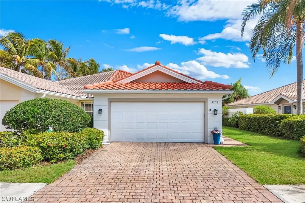 4272 Redonda Lane Naples FL 34119