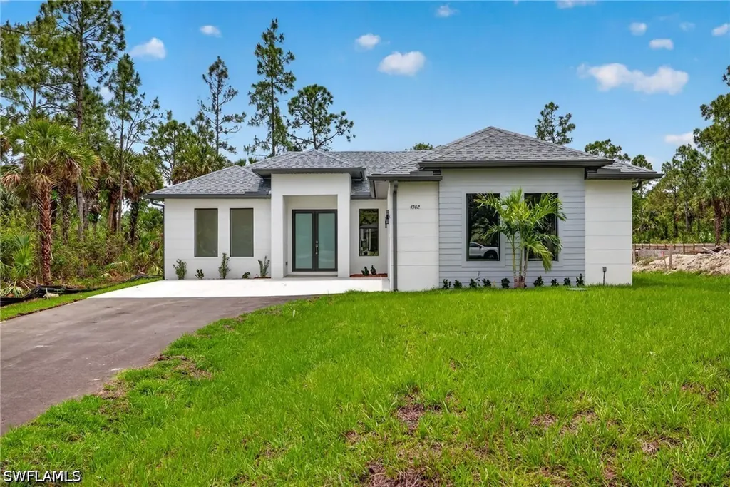 4302 18th Avenue SE Naples FL 34117