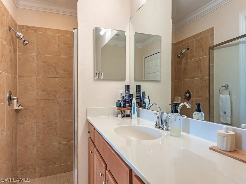 9731 Acqua Court Naples FL 34113