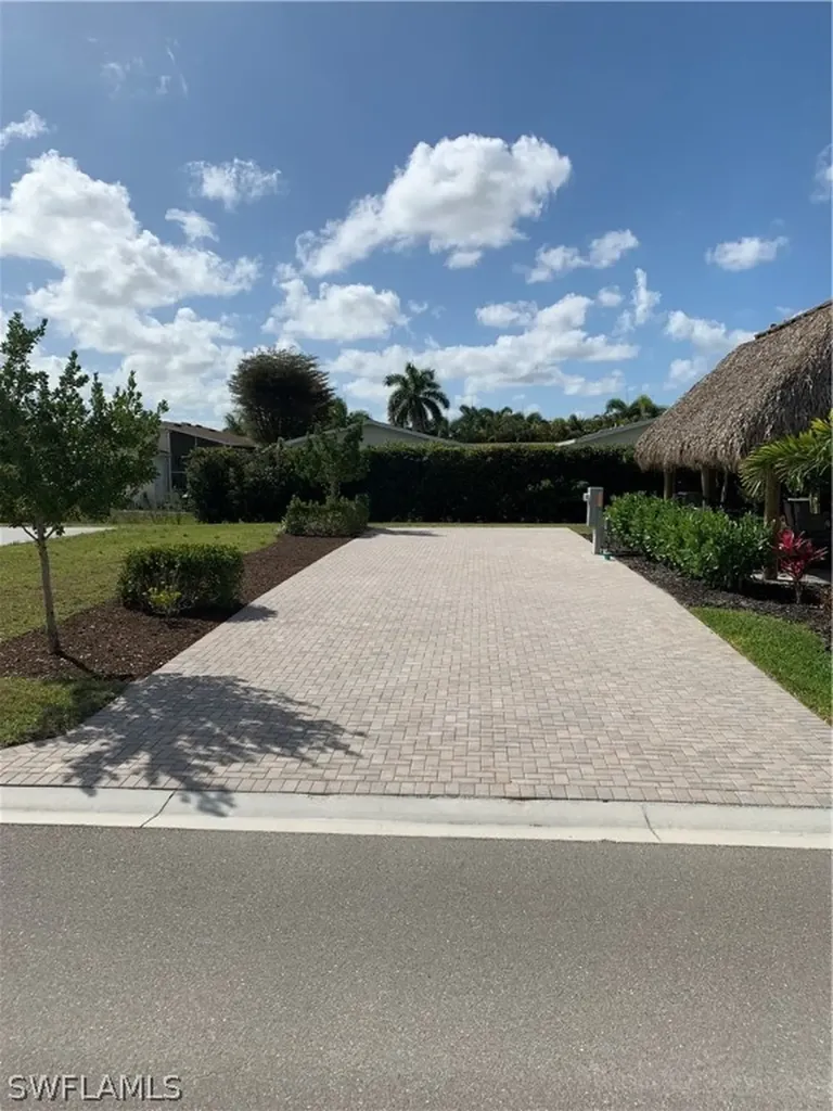 5570 Laguna Caribe Circle Fort Myers FL 33905