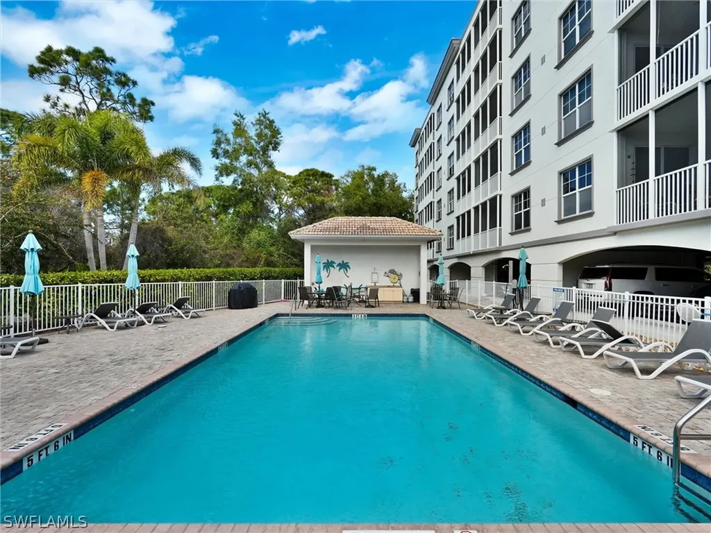 Bonita Springs FL, 28750 Trails Edge Boulevard, Unit 205