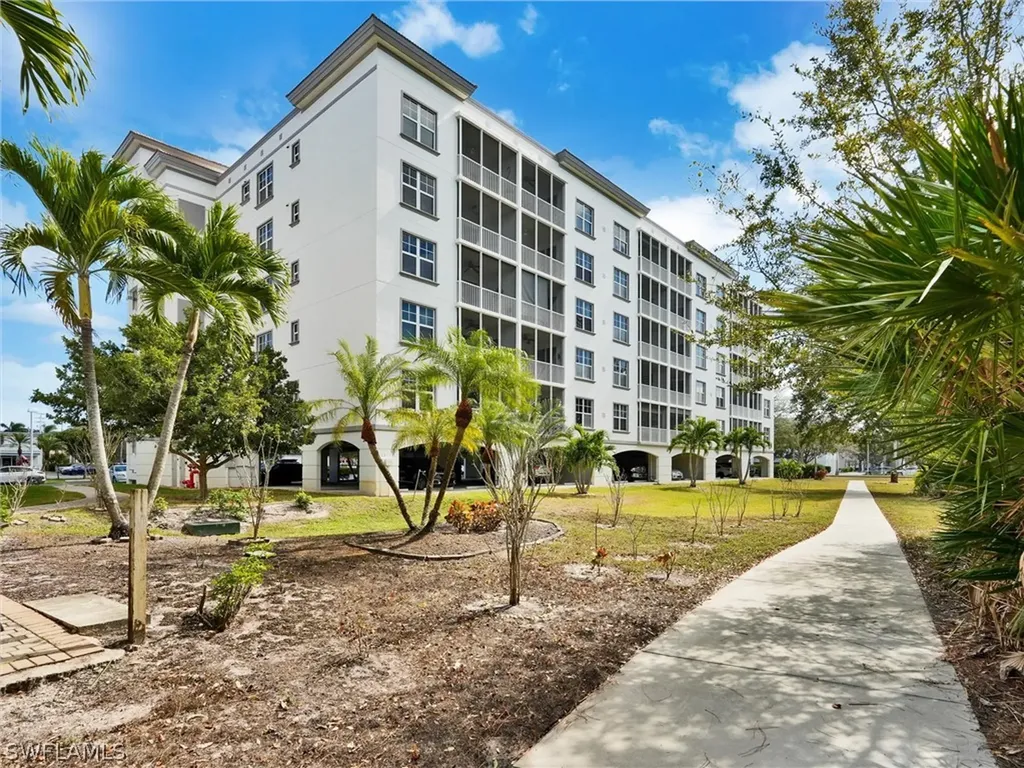 28750 Trails Edge Boulevard Bonita Springs FL 34134