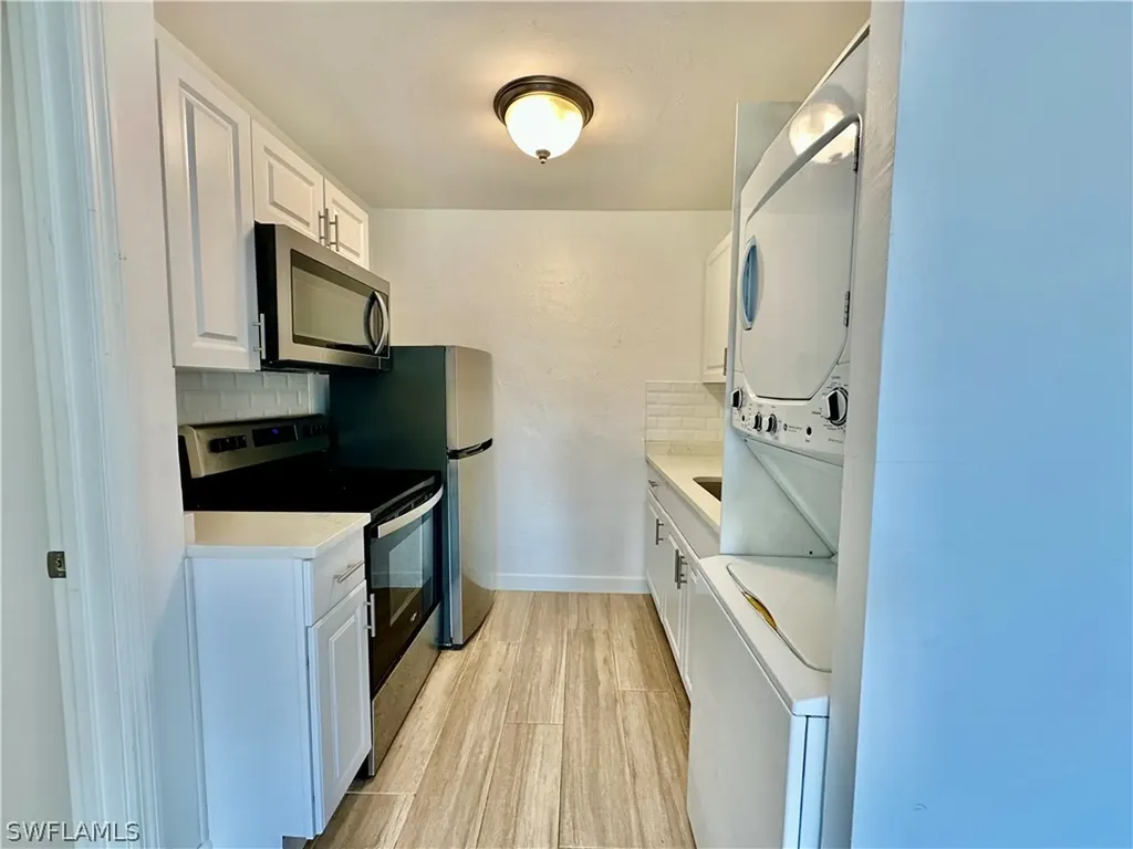4241 Tarpon Avenue Bonita Springs FL 34134