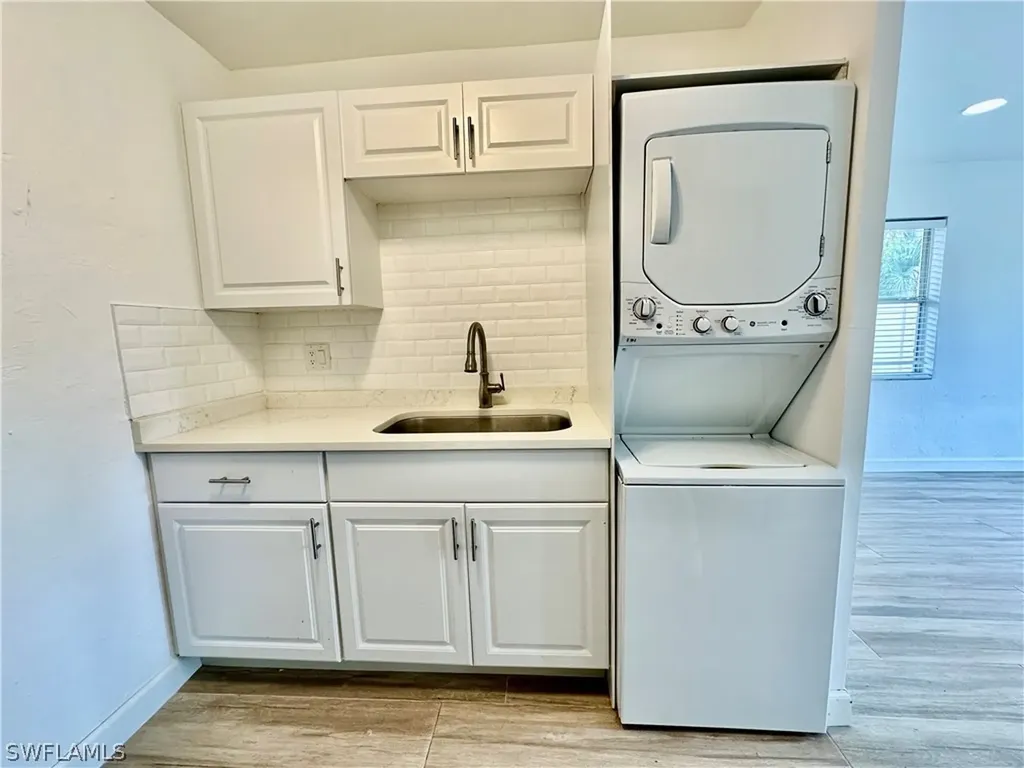 4241 Tarpon Avenue Bonita Springs FL 34134