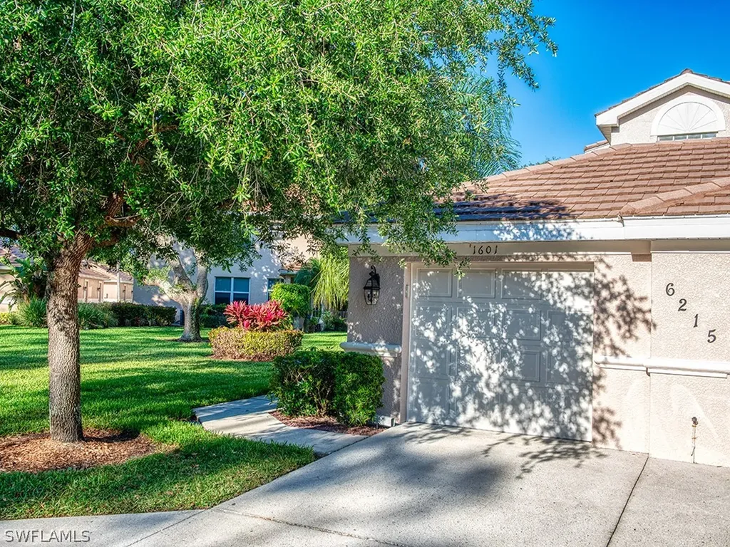 6215 Wilshire Pines Circle Naples FL 34109