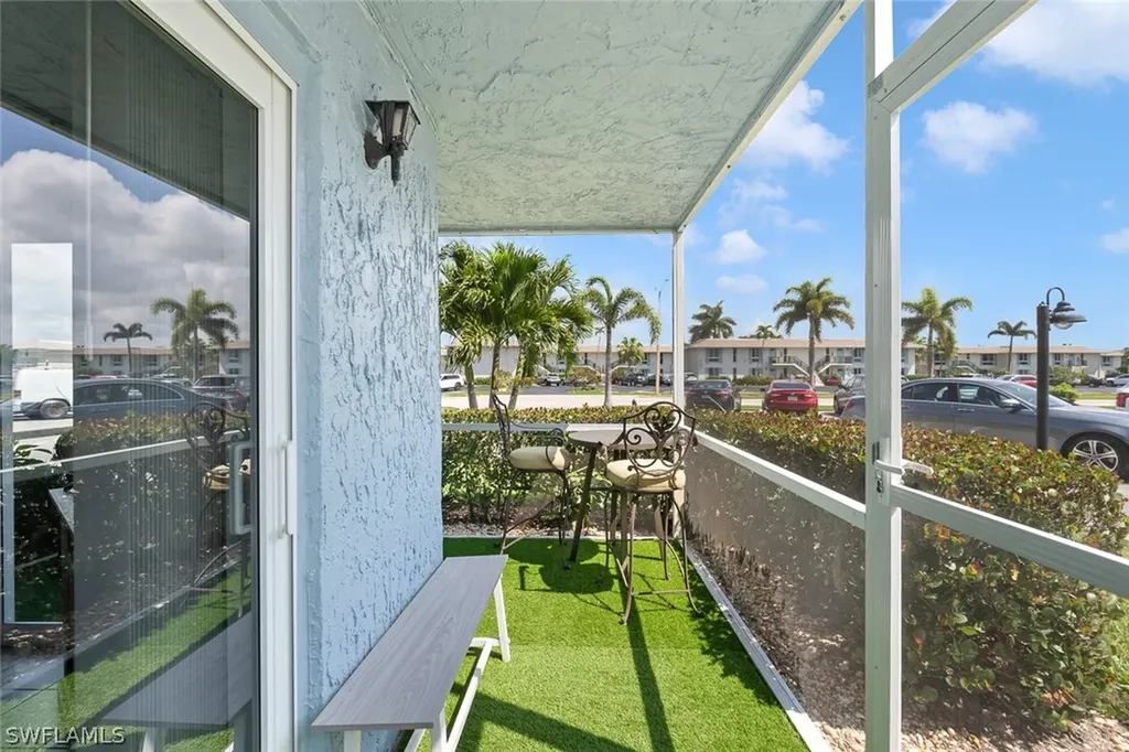 240 Palm Drive Naples FL 34112
