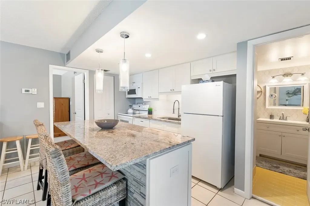 240 Palm Drive Naples FL 34112