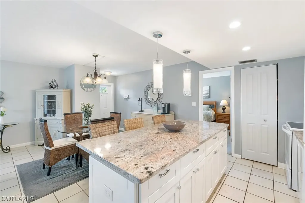 240 Palm Drive Naples FL 34112