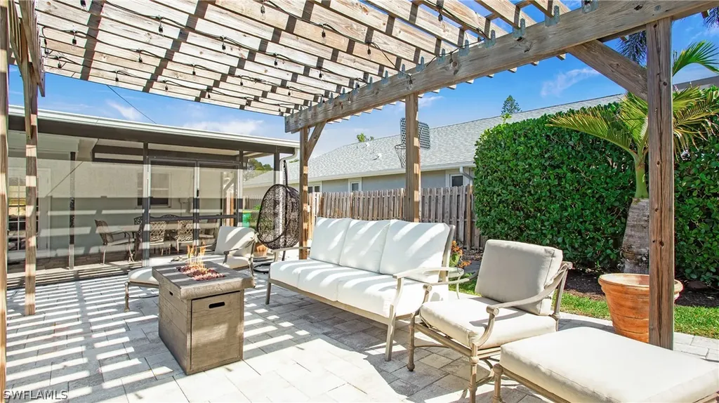800 100th Avenue N Naples FL 34108