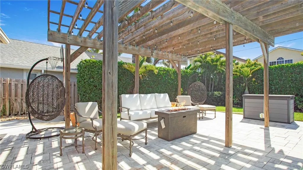 800 100th Avenue N Naples FL 34108