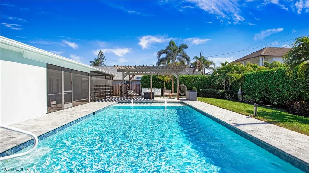 800 100th Avenue N Naples FL 34108