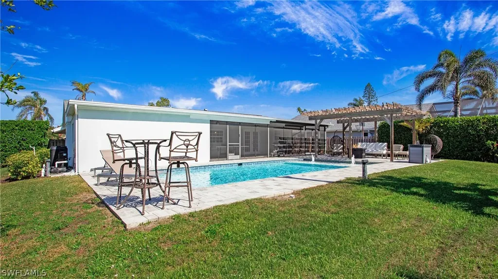 800 100th Avenue N Naples FL 34108