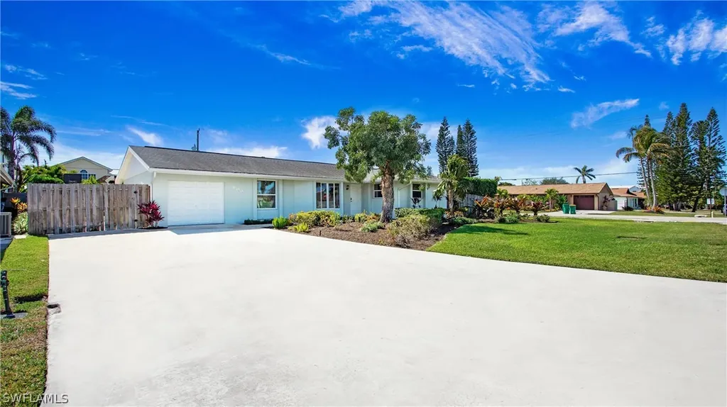800 100th Avenue N Naples FL 34108