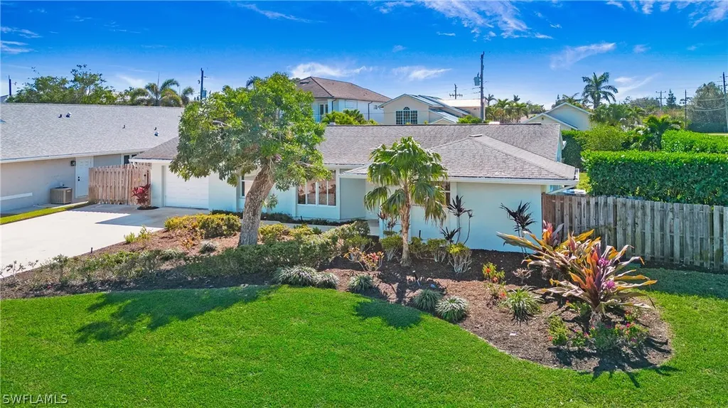 800 100th Avenue N Naples FL 34108