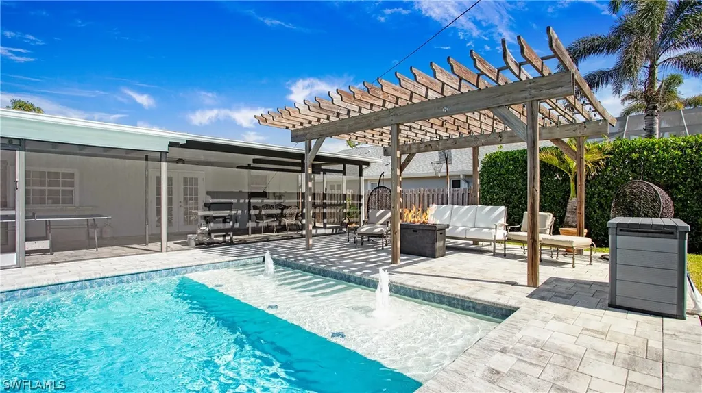 800 100th Avenue N Naples FL 34108