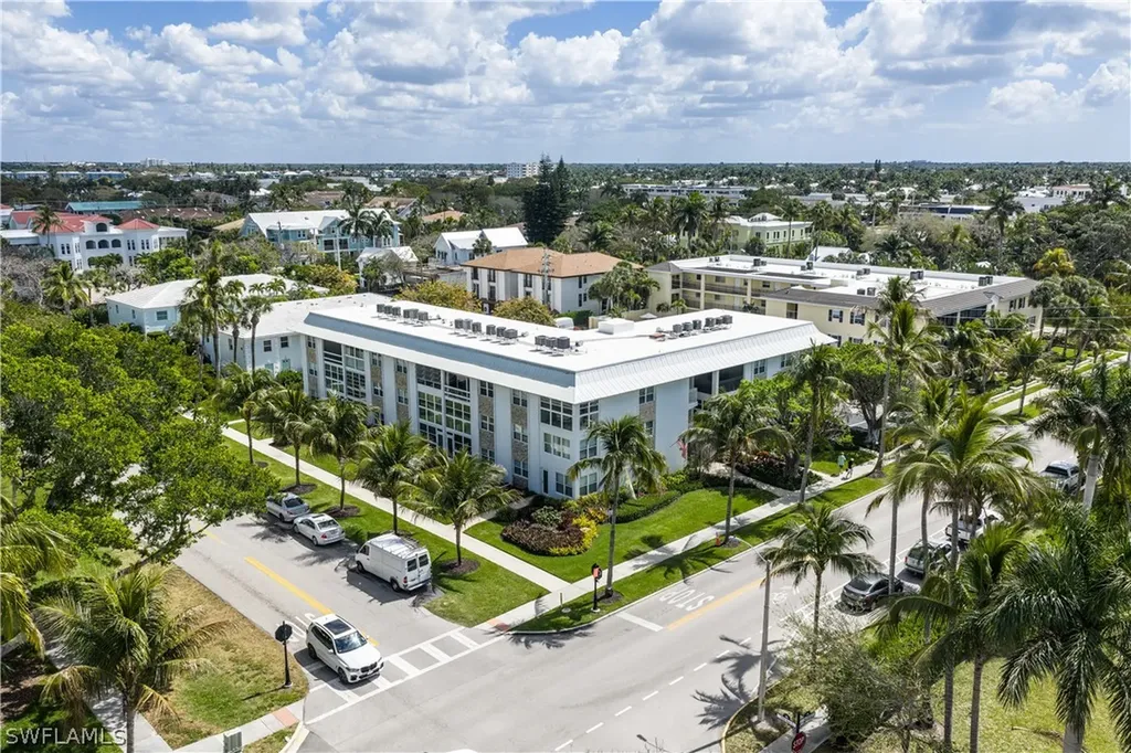 Naples FL, , Unit 306