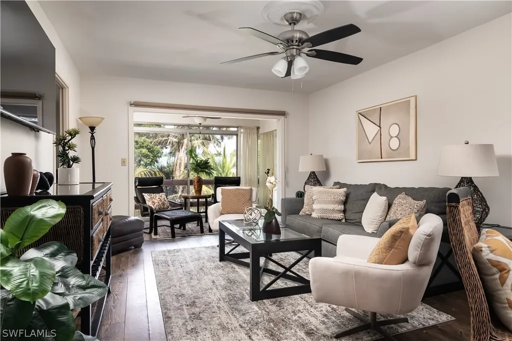 Naples FL 34102