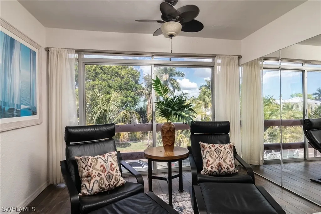 Naples FL 34102