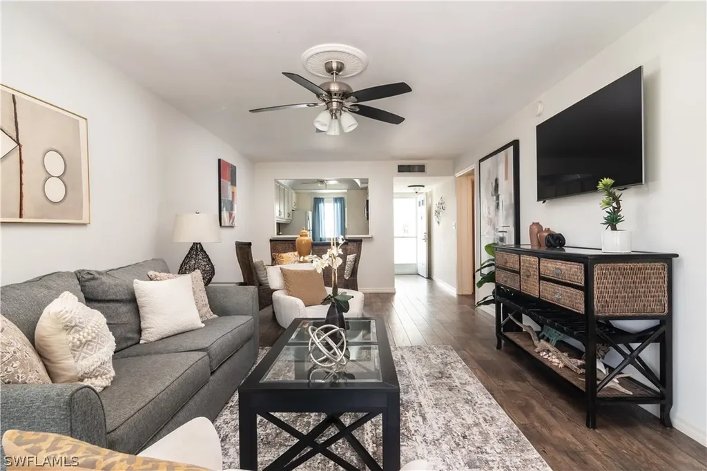 Naples FL 34102