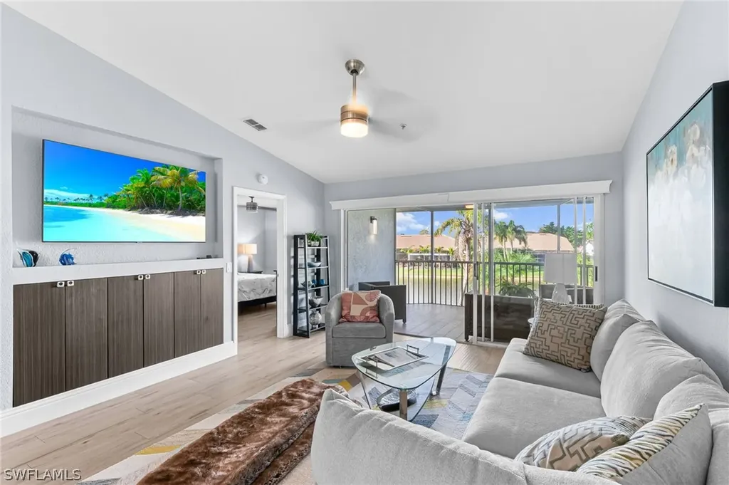 9035 Michael Circle Naples FL 34113