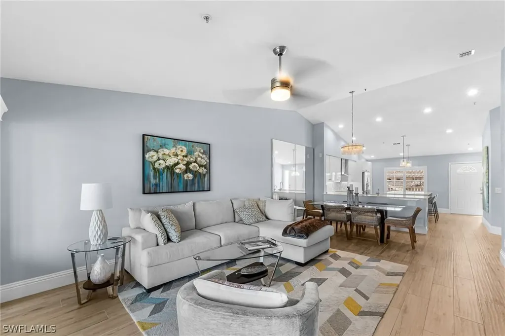9035 Michael Circle Naples FL 34113