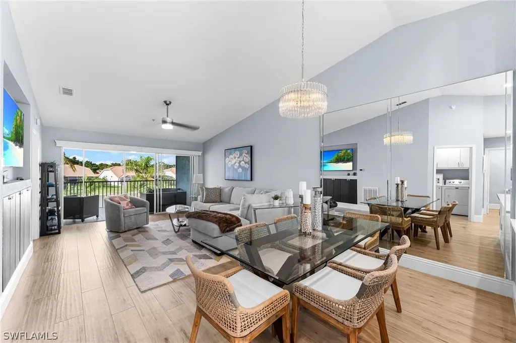 9035 Michael Circle Naples FL 34113