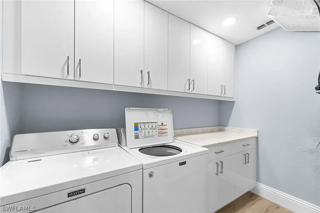 9035 Michael Circle Naples FL 34113