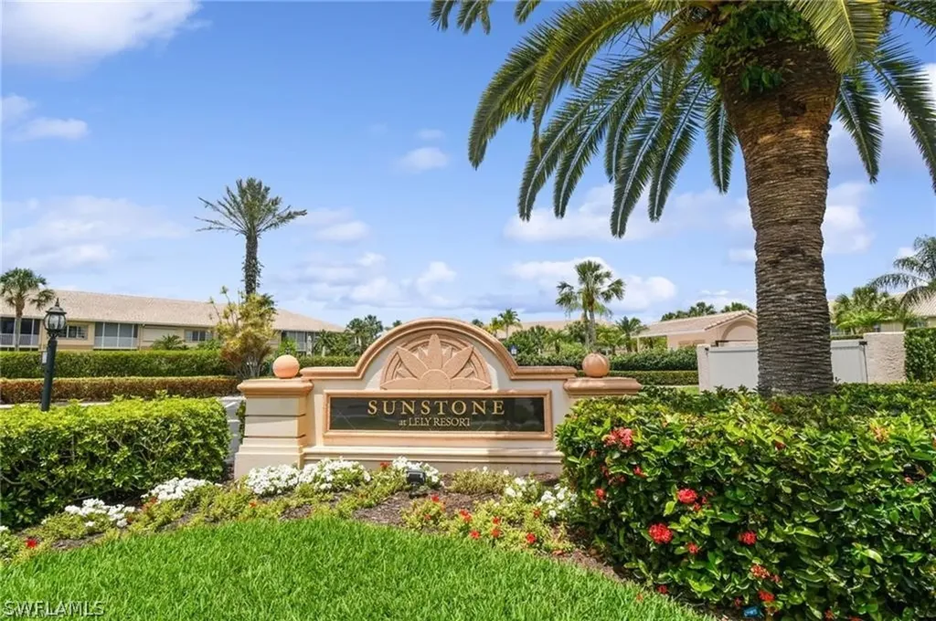 9035 Michael Circle Naples FL 34113