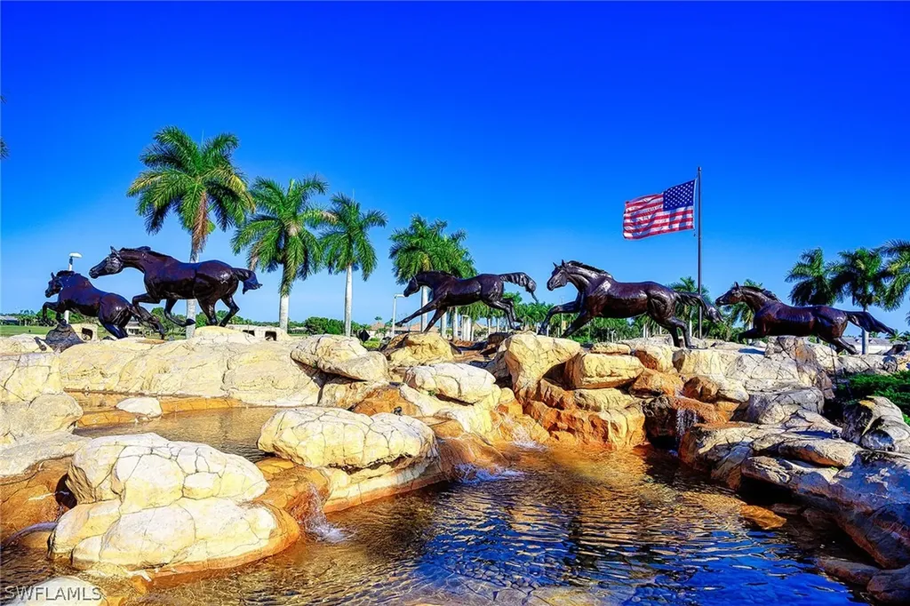 9035 Michael Circle Naples FL 34113