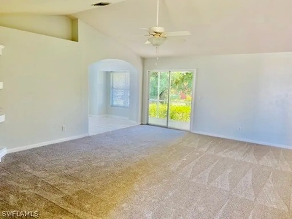 18477 Sunflower Road Fort Myers FL 33967